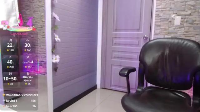 Image 3 of manue_bela Stream on Chaturbate on 1 month ago