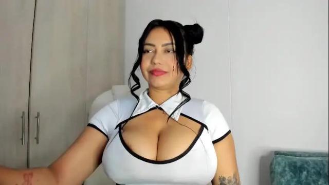 Thumbnail 1, manuela_anderson's Stream at Chaturbate, 13 hours ago