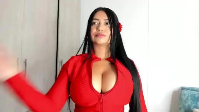 Image 2 of manuela_anderson Stream on Chaturbate on 2 months ago