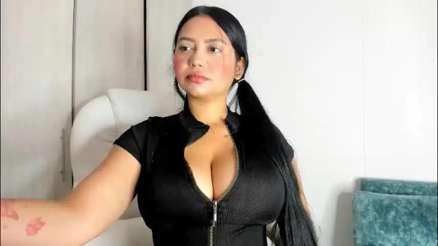 Image 6 of manuela_anderson Stream on Chaturbate on 1 month ago