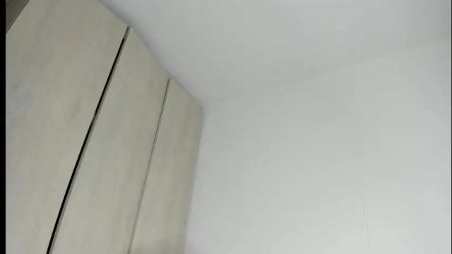 Image 7 of manuela_anderson Stream on Chaturbate on 25 days ago