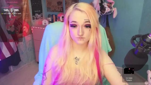 Image 2 of manuela_unicorn Stream on Chaturbate on 14 months ago
