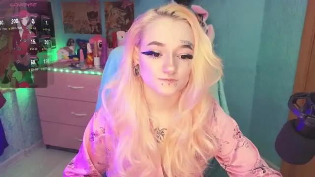 Image 2 of manuela_unicorn Stream on Chaturbate on 14 months ago