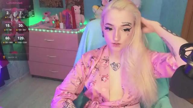 Image 10 of manuela_unicorn Stream on Chaturbate on 14 months ago