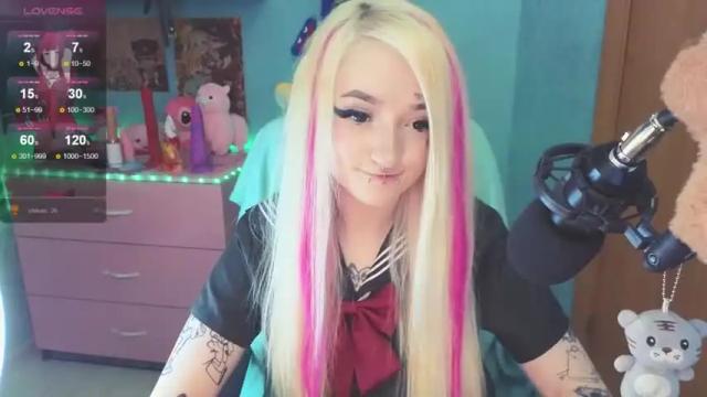 Image 7 of manuela_unicorn Stream on Chaturbate on 13 months ago