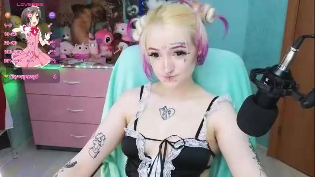 Image 2 of manuela_unicorn Stream on Chaturbate on 2 months ago