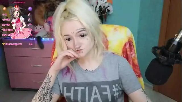 Image 10 of manuela_unicorn Stream on Chaturbate on 1 month ago