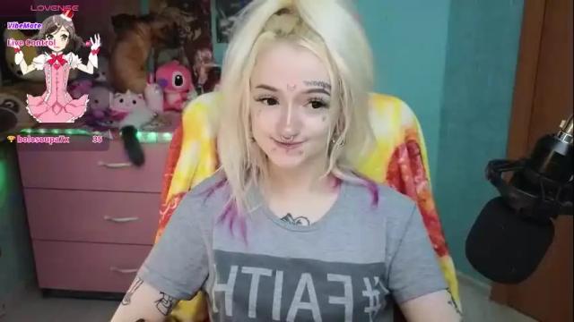 Image 3 of manuela_unicorn Stream on Chaturbate on 1 month ago