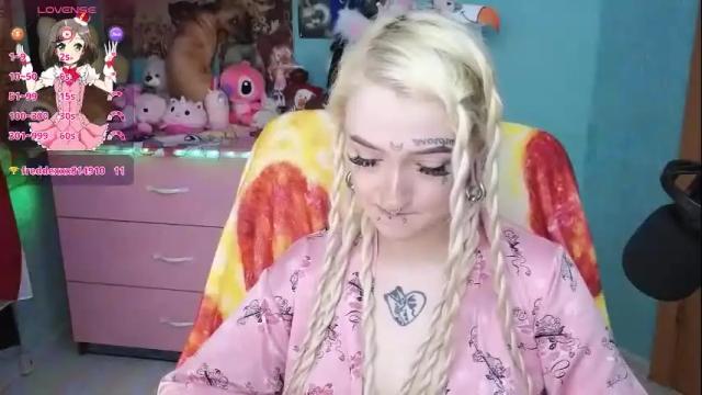 Image 8 of manuela_unicorn Stream on Chaturbate on 1 month ago