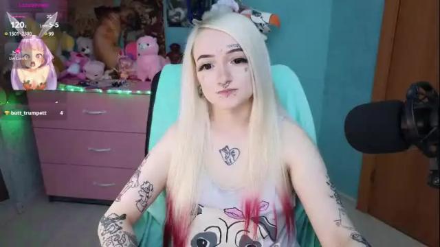 Image 6 of manuela_unicorn Stream on Chaturbate on 2 months ago