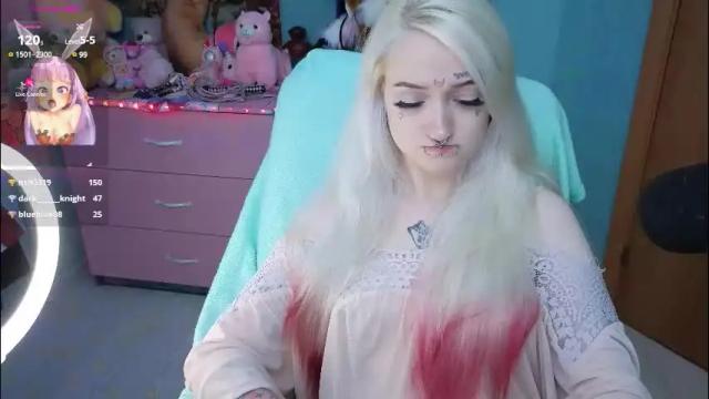 Image 8 of manuela_unicorn Stream on Chaturbate on 1 month ago