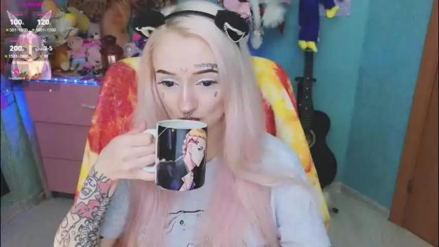 Image 8 of manuela_unicorn Stream on Chaturbate on 1 month ago