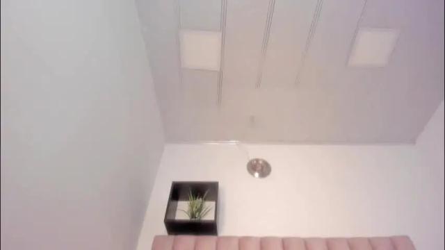 Image 12 of manuela_zapata Stream on Chaturbate on 1 month ago