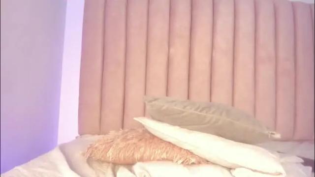 Image 3 of manuela_zapata Stream on Chaturbate on 18 days ago