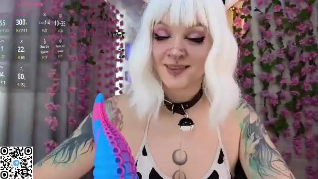 Image 2 of mao_me_meow Stream on Chaturbate on 1 month ago