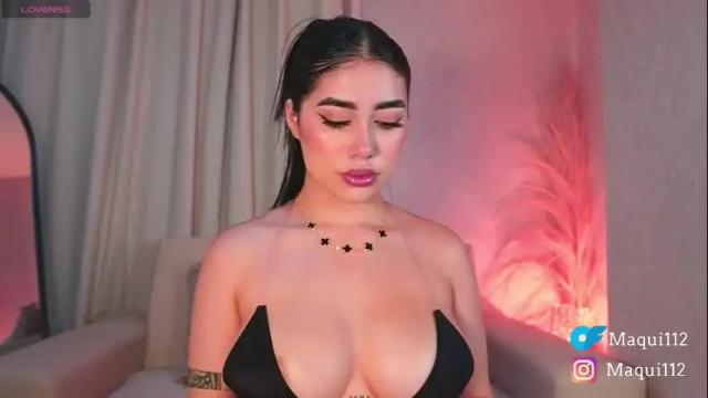 Image 2 of maquiii Stream on Chaturbate on 11 days ago