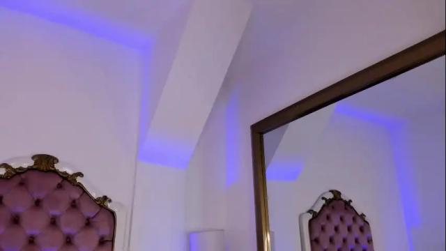 Image 11 of mara_betancurt Stream on Chaturbate on 1 month ago