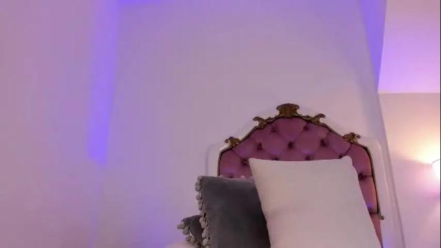 Image 12 of mara_betancurt Stream on Chaturbate on 1 month ago