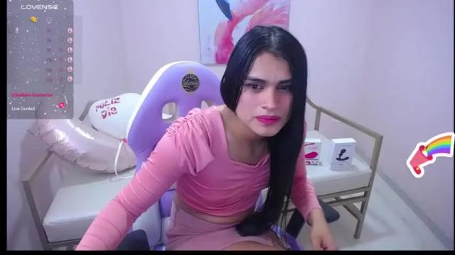 Image 12 of mara_castillo_ Stream on Chaturbate on 12 months ago