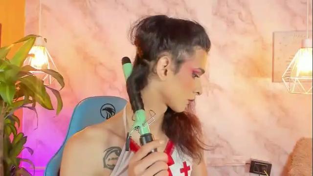 Image 4 of mara_friendboy Stream on Chaturbate on 3 months ago