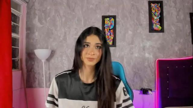 Image 10 of mara_friendboy Stream on Chaturbate on 2 months ago