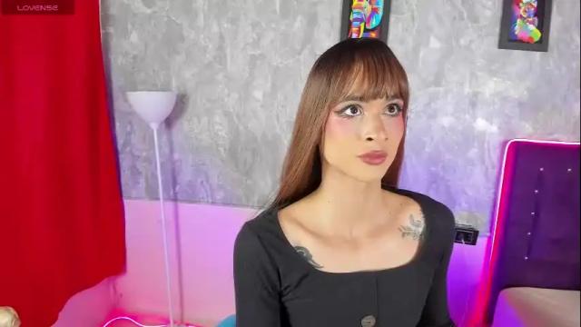 Image 11 of mara_friendboy Stream on Chaturbate on 2 months ago