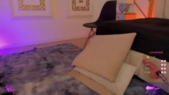 Image 6 of maradomina Stream on Chaturbate on 14 months ago