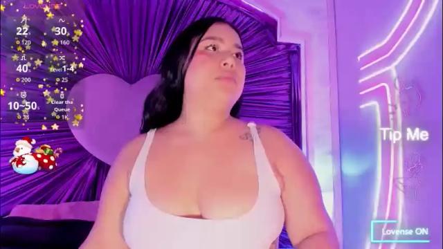 Image 3 of maralinette22 Stream on Chaturbate on 25 days ago