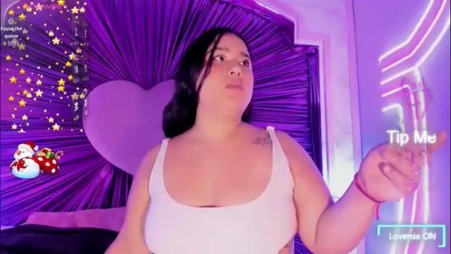 Image 4 of maralinette22 Stream on Chaturbate on 25 days ago