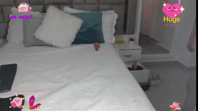 Image 10 of marayhaxox Stream on Chaturbate on 12 months ago