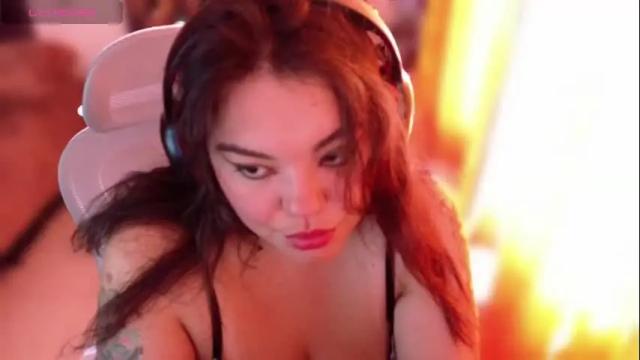 Image 2 of marcela2101 Stream on Chaturbate on 3 months ago