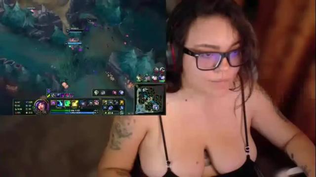 Image 7 of marcela2101 Stream on Chaturbate on 3 months ago