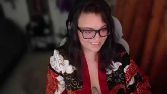 Image 2 of marcela2101 Stream on Chaturbate on 2 months ago