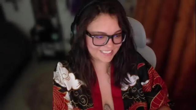 Image 3 of marcela2101 Stream on Chaturbate on 2 months ago