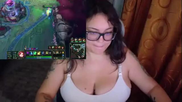 Image 2 of marcela2101 Stream on Chaturbate on 2 months ago