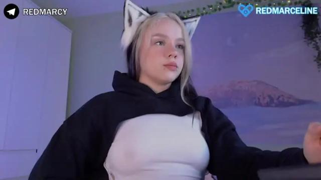 Image 10 of marceline_red Stream on Chaturbate on 13 months ago