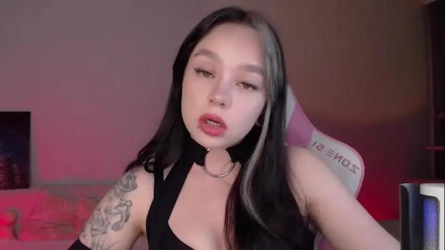 Image 7 of marceline_red Stream on Chaturbate on 1 month ago