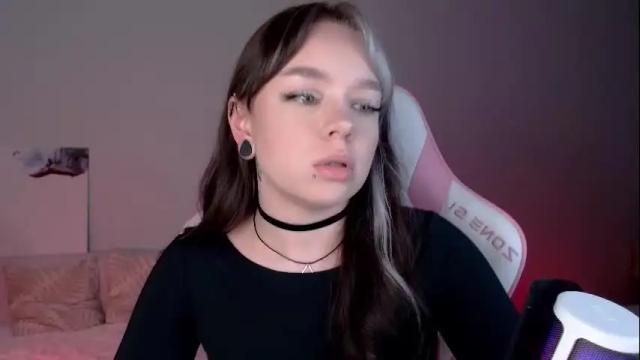 Thumbnail 3, marceline_red's Stream at Chaturbate, 1 hour ago
