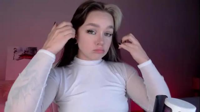 Image 10 of marceline_red Stream on Chaturbate on 4 months ago