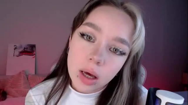 Image 4 of marceline_red Stream on Chaturbate on 4 months ago
