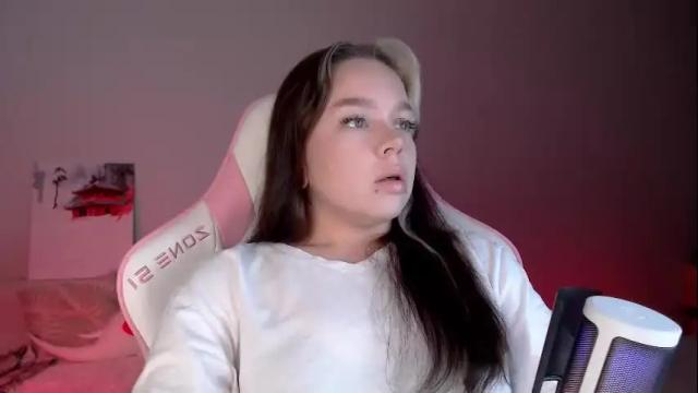 Image 4 of marceline_red Stream on Chaturbate on 3 months ago