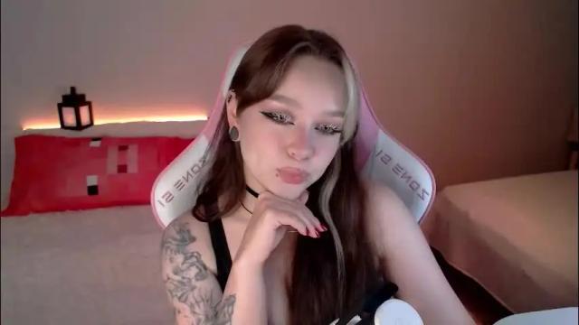 Image 6 of marceline_red Stream on Chaturbate on 1 month ago