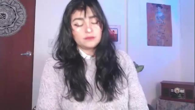 Image 3 of marceline_uu Stream on Chaturbate on 1 month ago