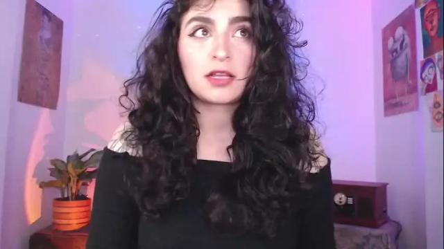 Image 7 of marceline_uu Stream on Chaturbate on 7 days ago