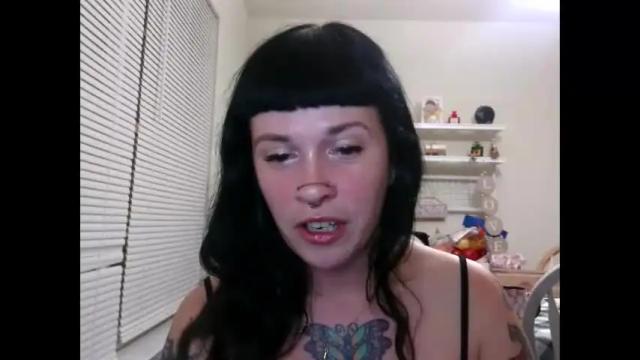 Image 8 of marcelinealtaria Stream on Chaturbate on 6 months ago