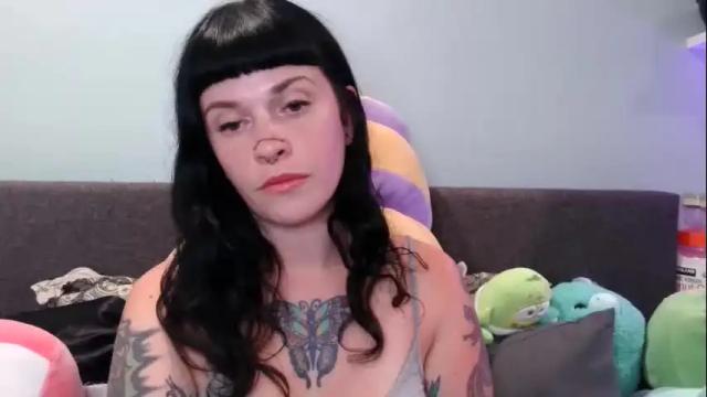 Image 10 of marcelinealtaria Stream on Chaturbate on 2 months ago