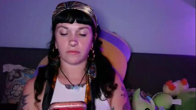 Image 6 of marcelinealtaria Stream on Chaturbate on 2 months ago