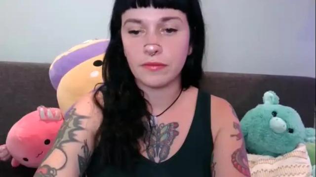 Image 3 of marcelinealtaria Stream on Chaturbate on 1 month ago