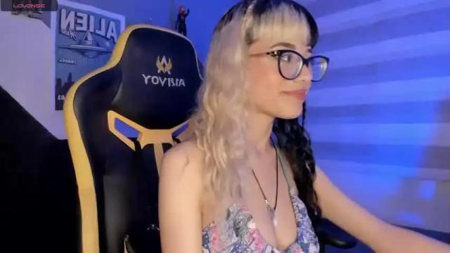 Thumbnail 1, marcelinee__'s Stream at Chaturbate, 12 months ago