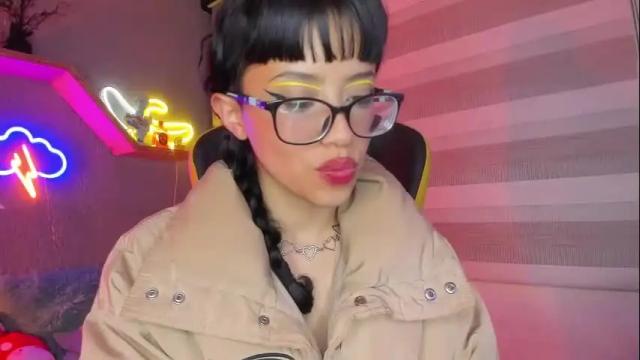Image 2 of marcelinee__ Stream on Chaturbate on 1 month ago